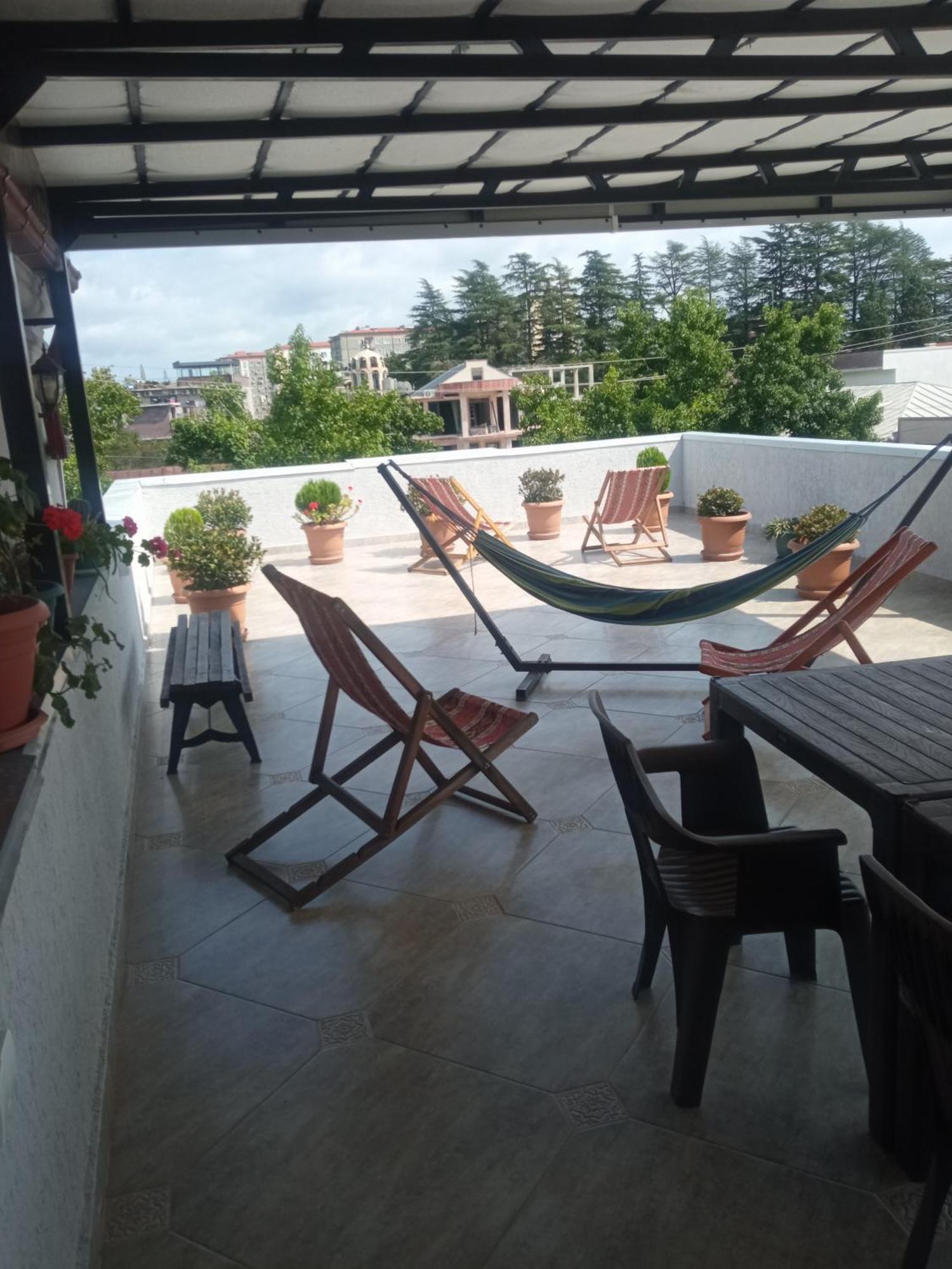 זוגדידי White Hotel Guesthouse מראה חיצוני תמונה